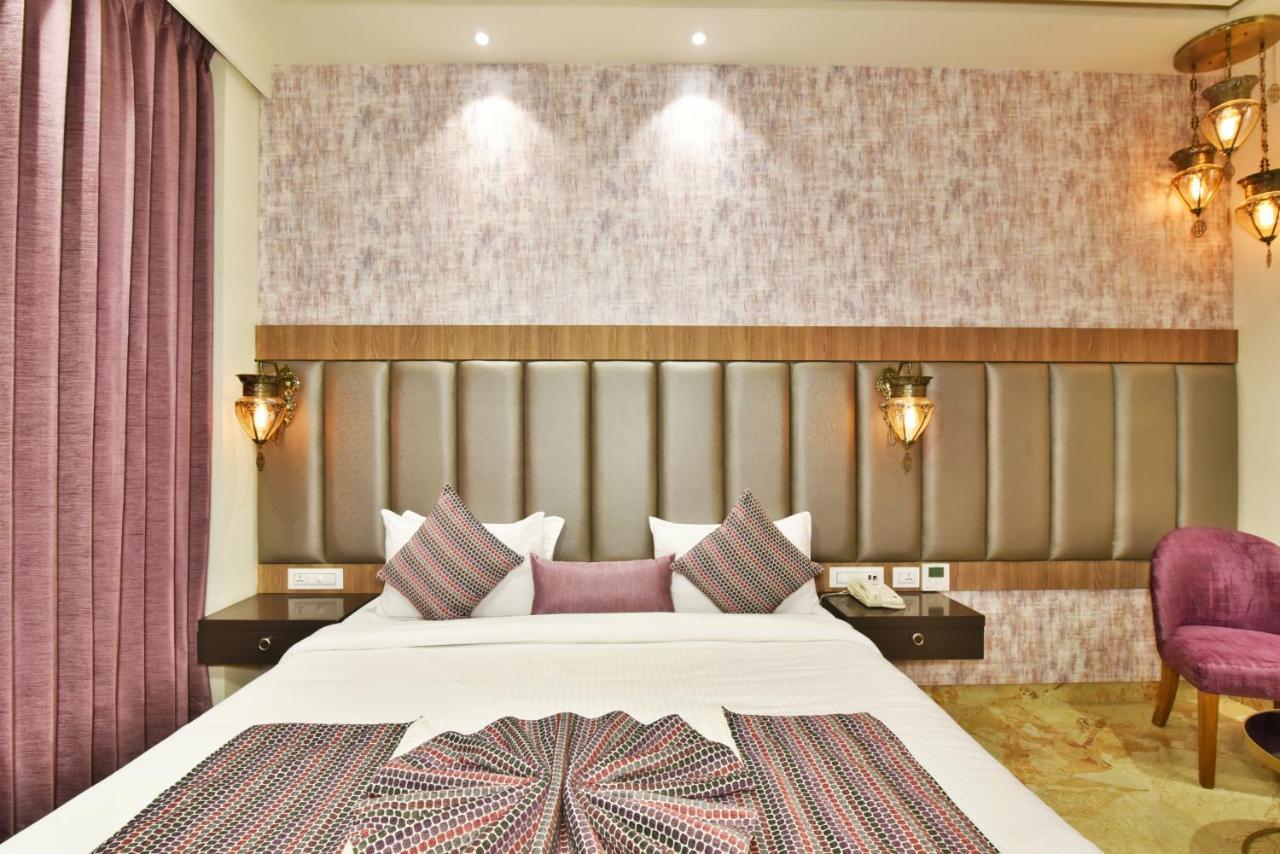 Hotel Infa Amritsar Esterno foto