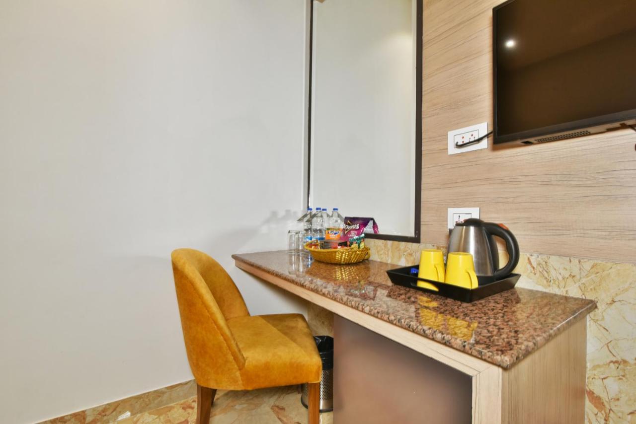 Hotel Infa Amritsar Esterno foto