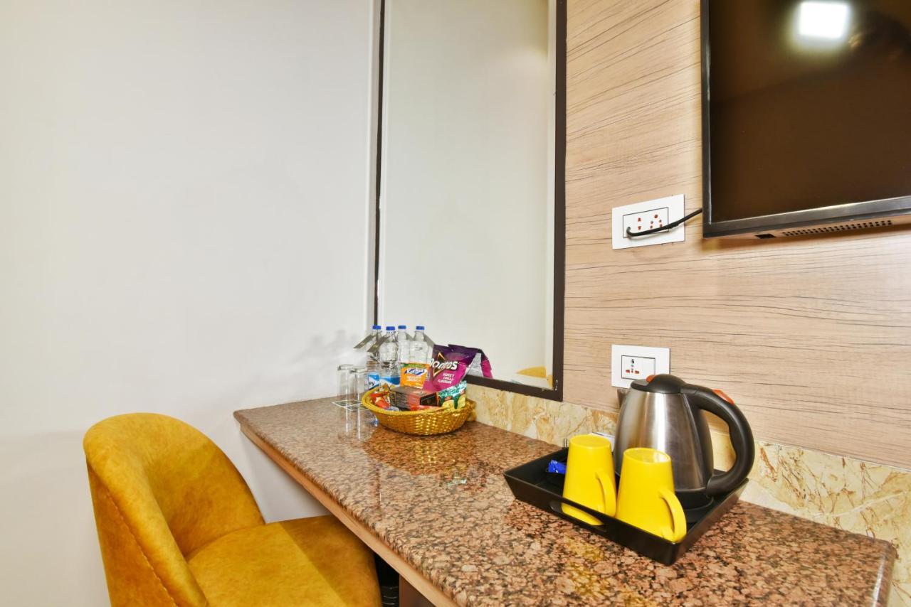 Hotel Infa Amritsar Esterno foto